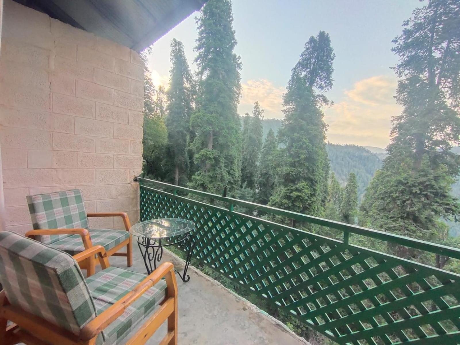 Umda Hotel Montana Nathia Gali Екстер'єр фото